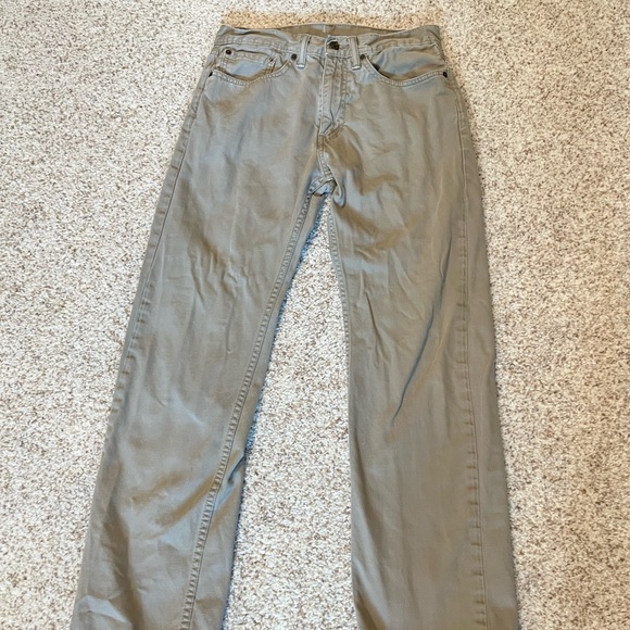 Men’s Khaki Levi’s Pants 31x30 - Picture 4 of 4